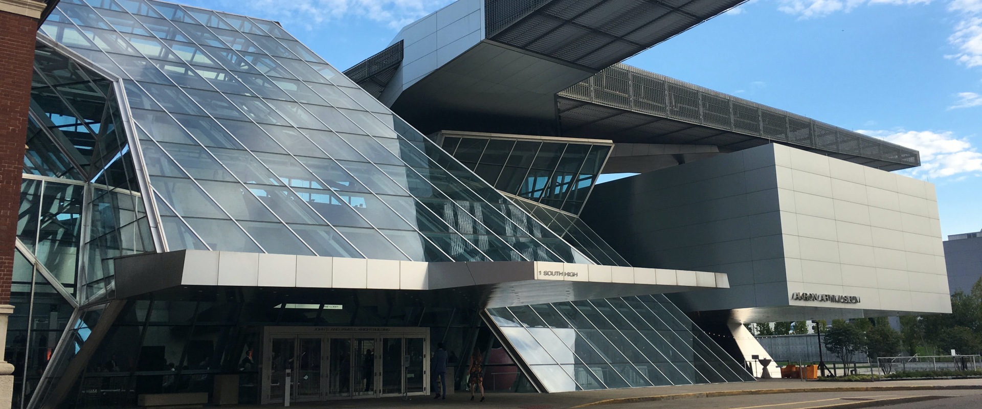Exploring the Gems of Art Museums in Akron, Ohio